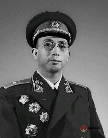 漆氏名人