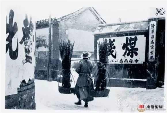 老照片|看百年前的人們?cè)趺催^(guò)年